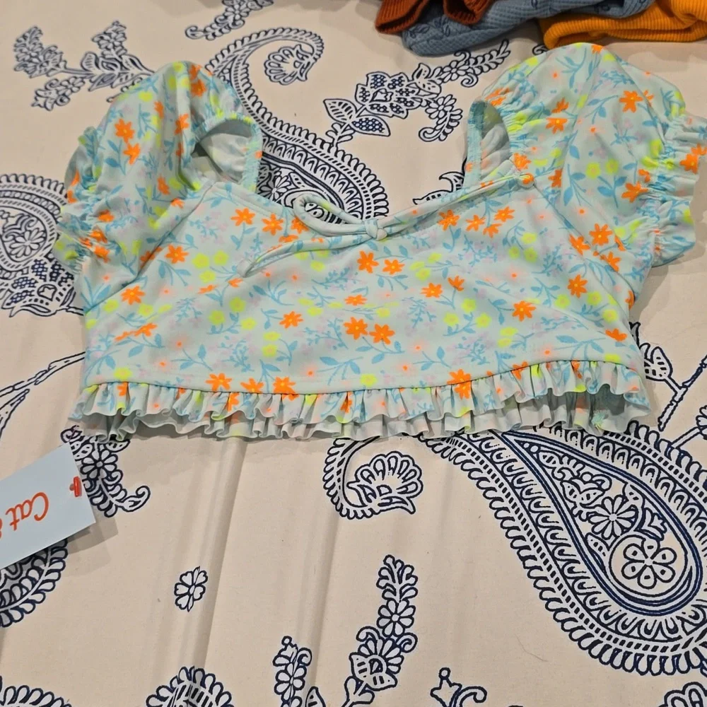 ❤️10/$13 New cat & jack swim top